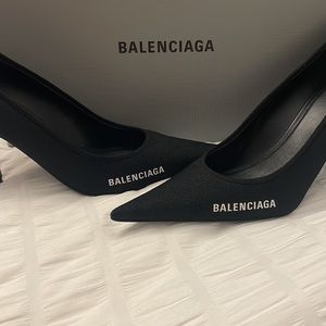 Balenciaga Knife Knit Pumps 38.5